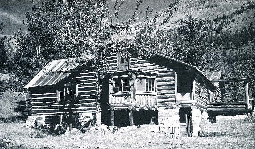 Points West: Before there Was Molesworth High Style