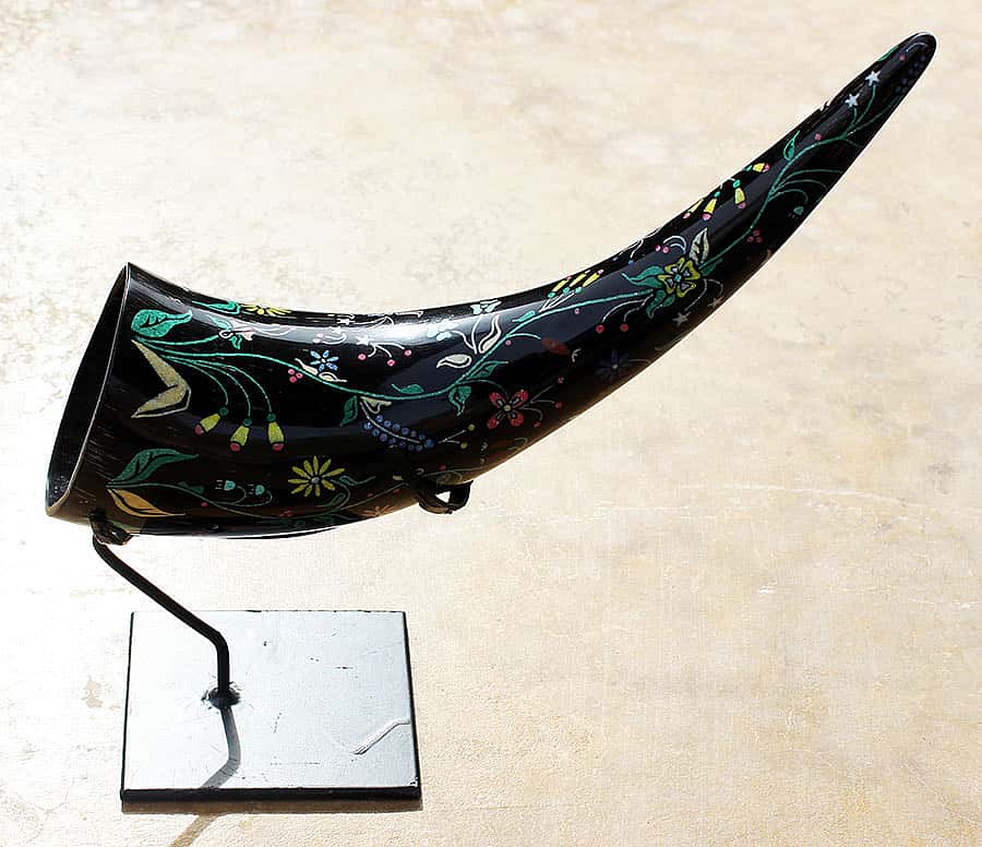 Treasures from Our West: Dakota Floral Horn Cup by Kevin Pourier display picture 1