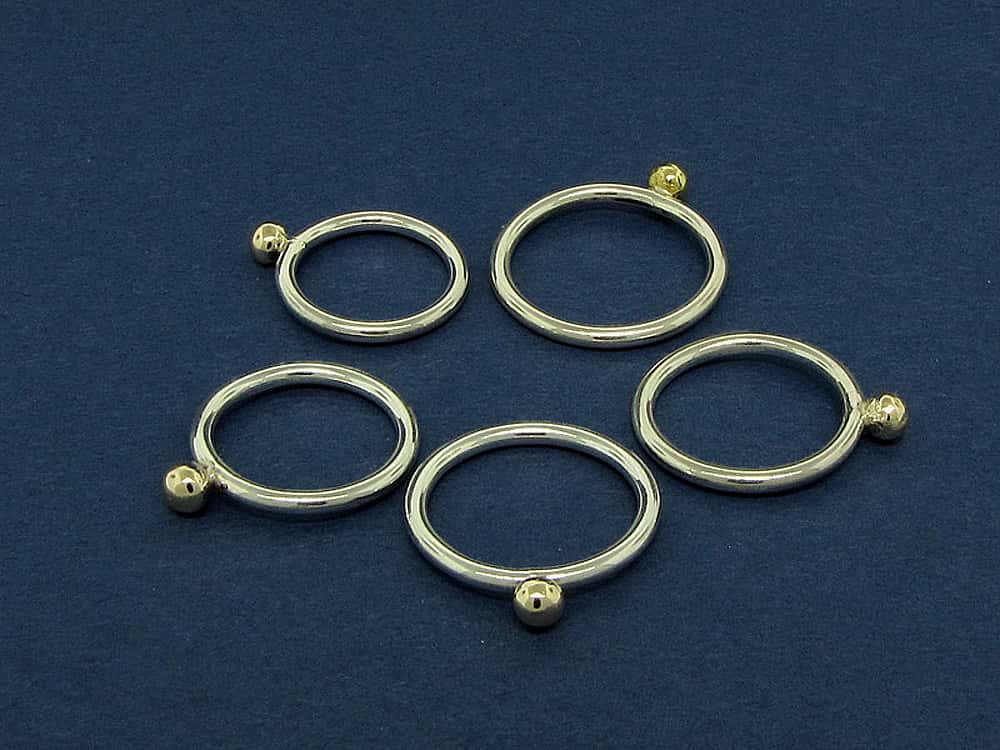 This is an example of what 5 golden rings.