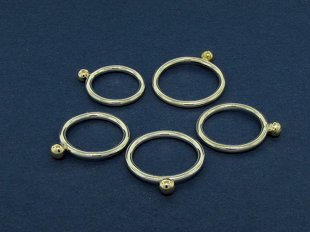 This is an example of what 5 golden rings.