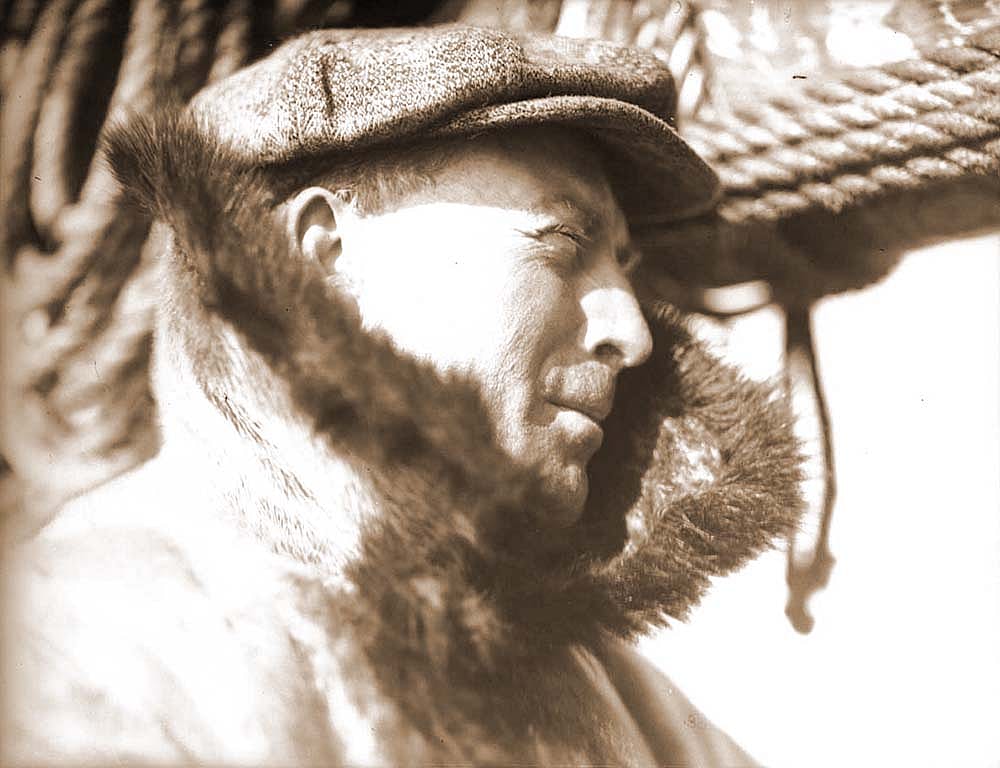 Fig. 4: Arctic navigator Captain Bob Bartlett, who accompanied Peary in 1909 on his North Pole expedition. MS 305 Harold McCracken Photograph Collection, McCracken Research Library. N277#1288V