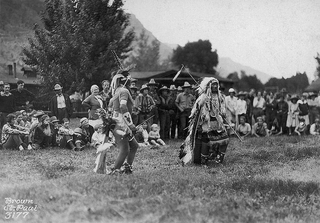 Native Americans entertaining guests at Valley Ranch, southwest of Cody, Wyoming, ca. 1930. Gift of Irving H. "Larry" Larom Estate. P.14.1155.32