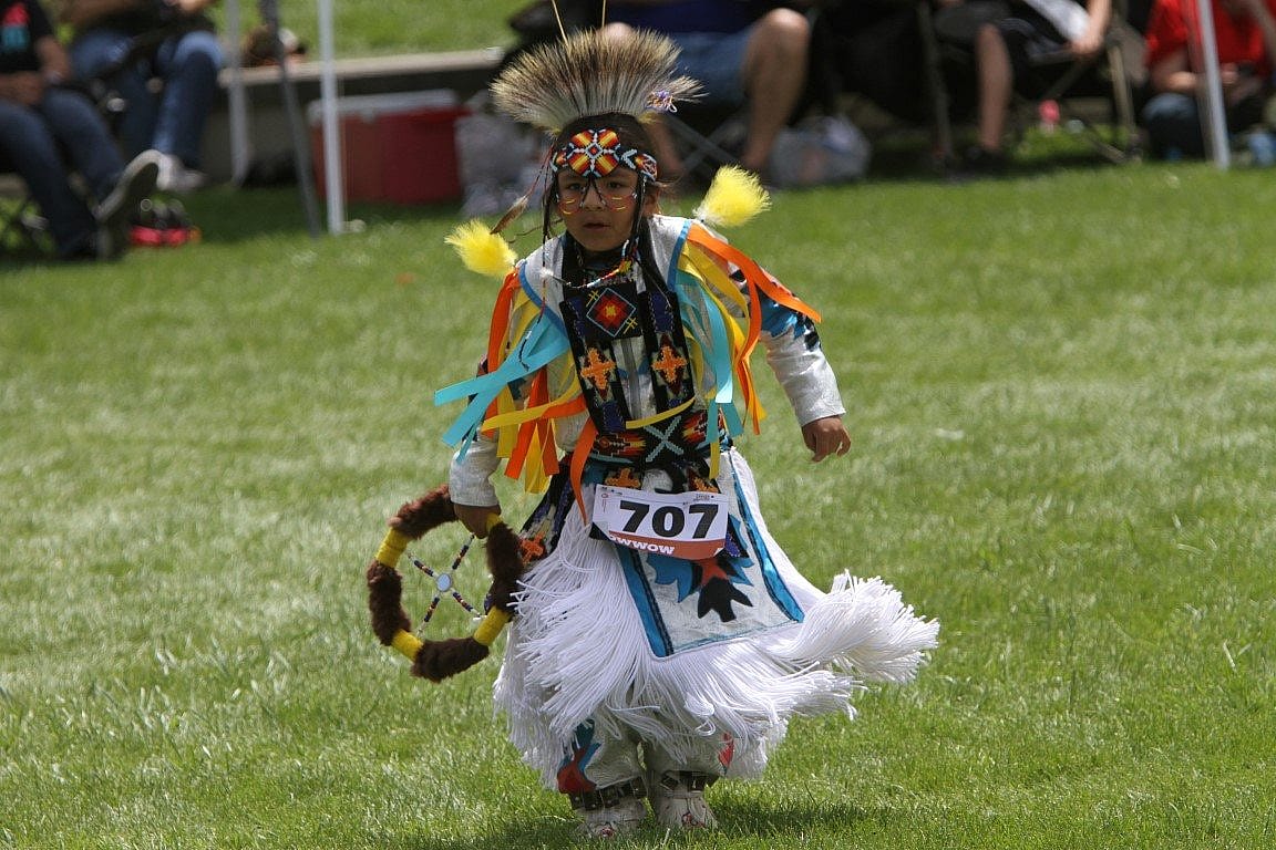 boy's grass dancer (Medium)