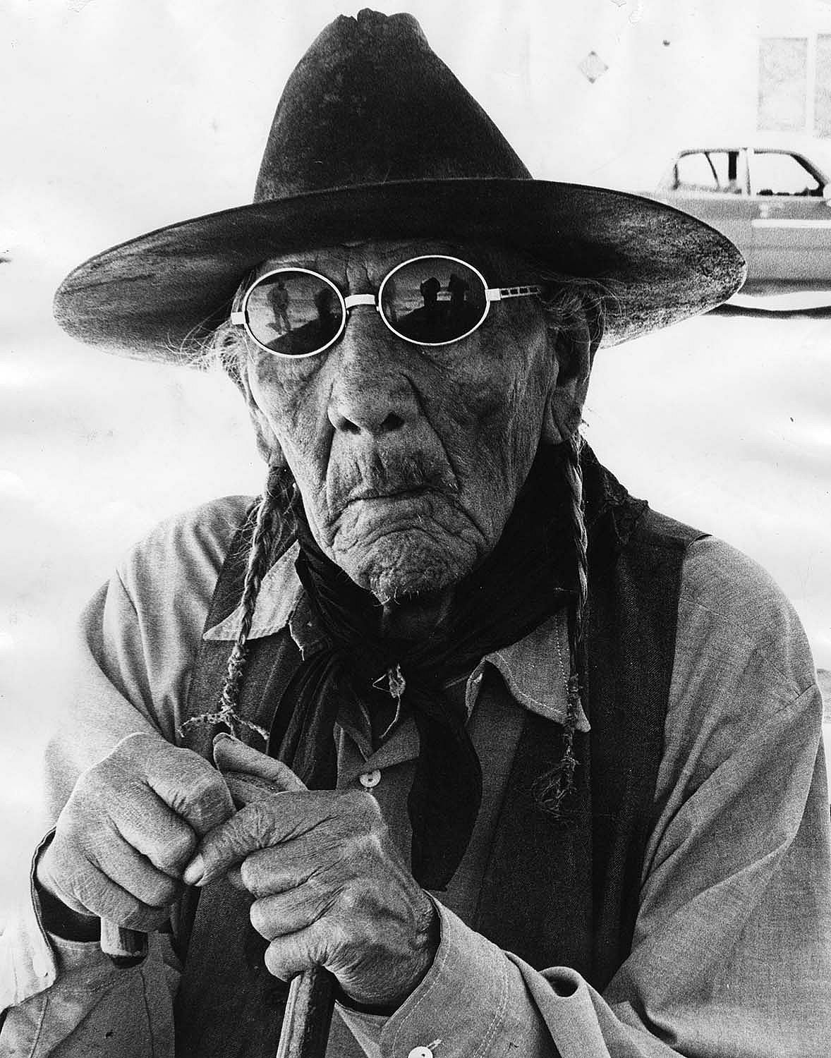 A portrait photograph by James Bama of Francis Setting Eagle taken in 1976. Bama told “Points West” in 2019 that he enjoyed painting older people because they were “real people,” and “there aren’t as many old characters around any more.” MS 243 James Bama Collection, McCracken Research Library. P.243.02432