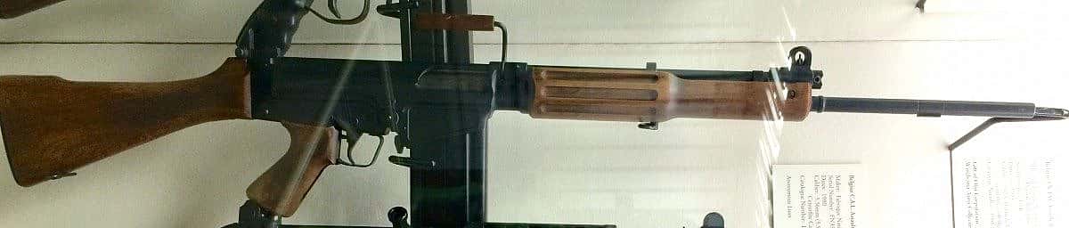 Assault Rifle - FN-FAL (Fusil Automatique Leger)