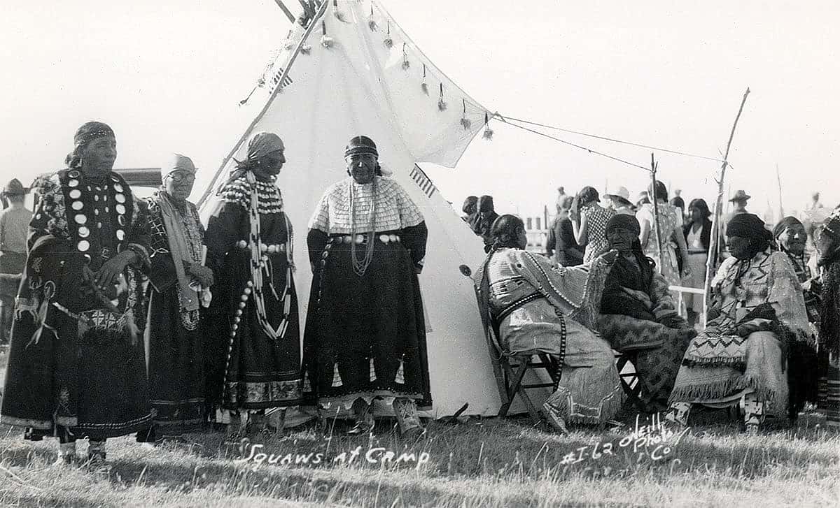 Women in camp, 1910-1920. MS 320 Paul Dyck Plains Indian Buffalo Culture Collection. P.320.462