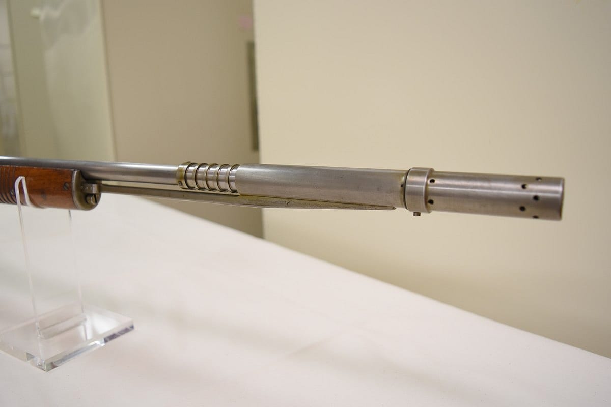Close up of the adjustable gas trap. Note both the cleaning ridges and the closable ports to control pressure. The spiral cut is under the center tube.