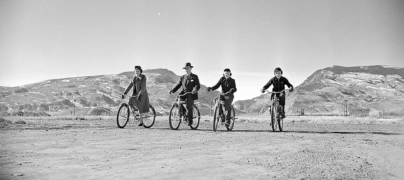 Lorna and Milward Simpson with their sons Al (L) and Pete, ca. 1940. MS 089 Jack Richard Photograph Collection, McCracken Research Library. PN.89.107.21020.02.4 (detail)