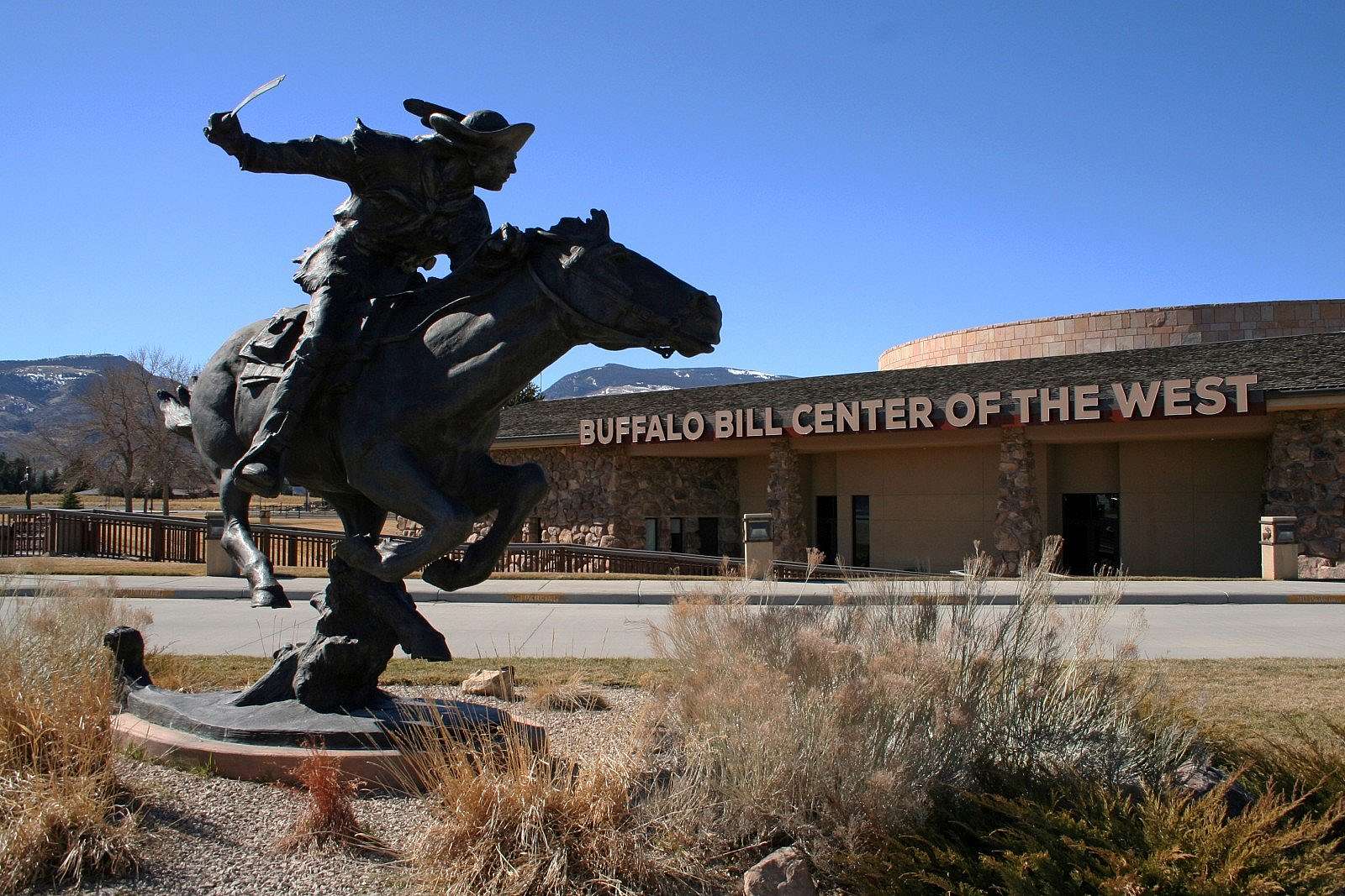 Buffalo Bill Center of the West, Cody, Wyoming, USA. Sculpture: Peter Fillerup (1953 - 2016). Bill Cody--Hard and Fast All the Way, 2010. Bronze, 144 x 192 inches (16 x 12 feet). Gift of Bill and Joanne Shiebler. 14.11 (BBCW-04-Fillerup)