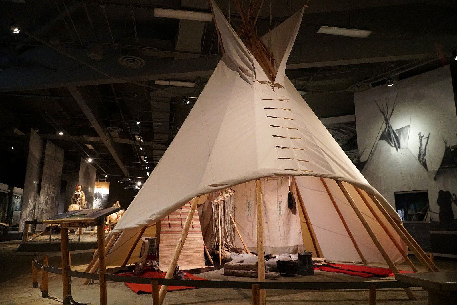 Tipi in "Land of Many Gifts" exhibit, Plains Indian Museum, Buffalo Bill Center of the West, Cody, Wyoming, USA. (BBCW-PIM01)