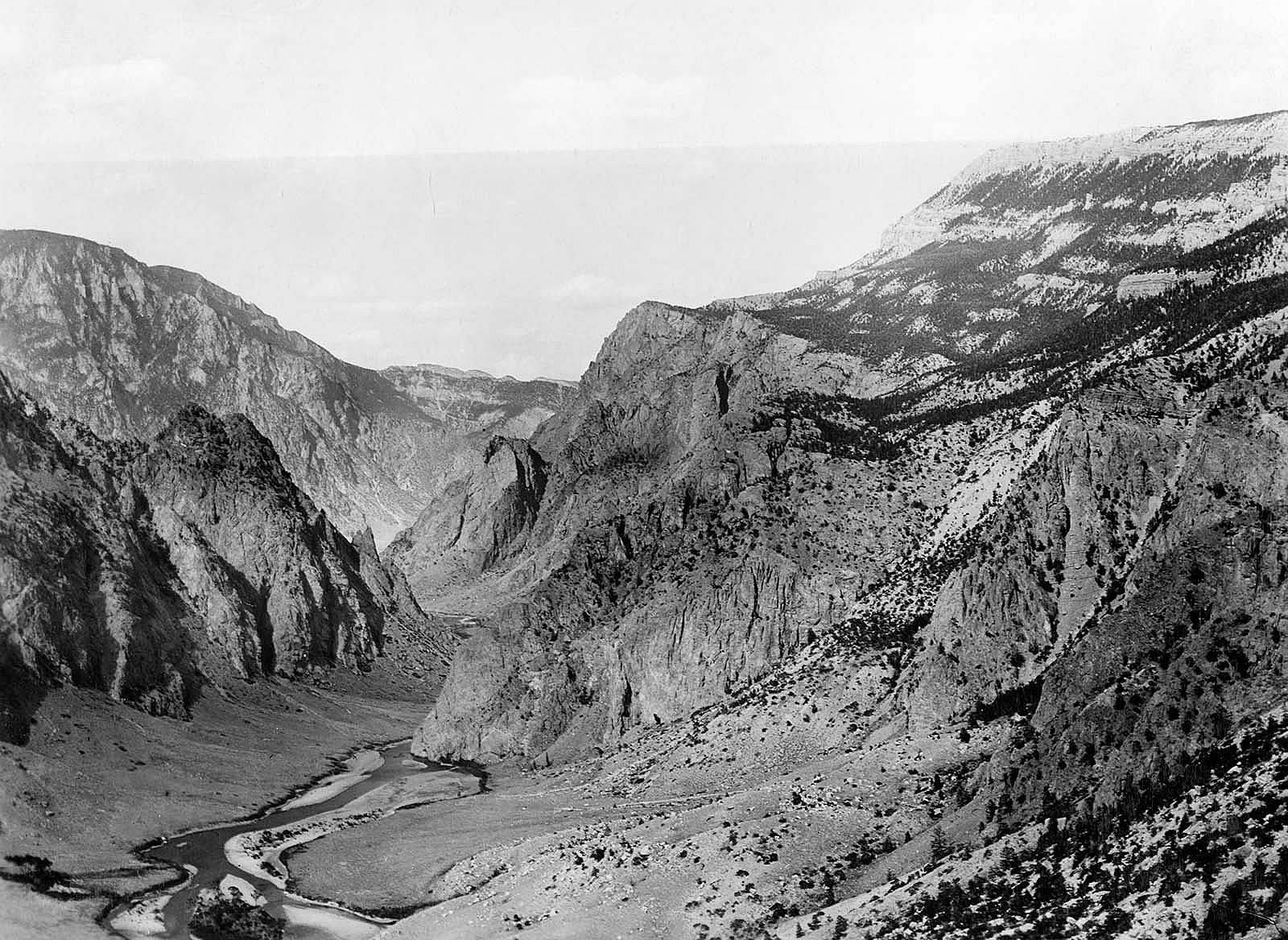 Thomas Jaggar’s black and white photograph of the lower Clarks Fork Canyon taken on August 20, 1893. United States Geological Survey Library: Jaggar Collection.