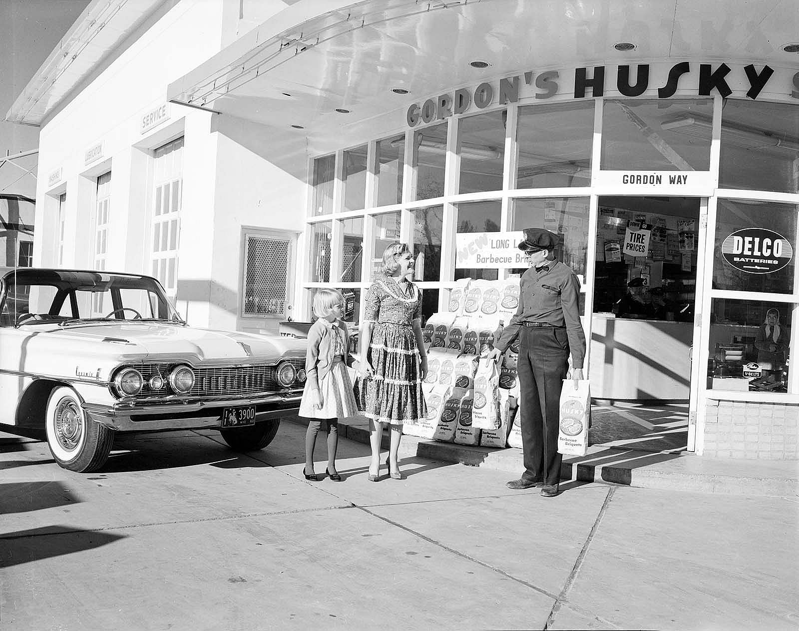 Husky Service Station, 1960. MS 89 Jack Richard Photograph Collection, McCracken Research Library. PN.89.27.4496.02