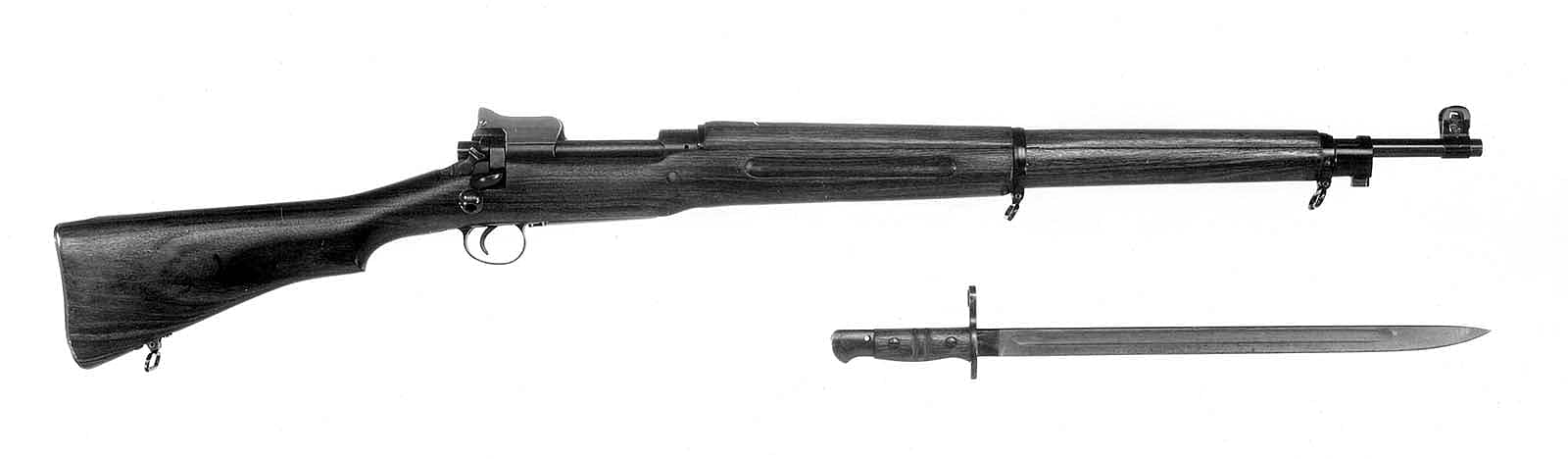 Winchester Model 1917 Enfield (American Enfield) with bayonet. MS 20 Winchester Repeating Arms Company Archive, McCracken Research Library. P.20.0663