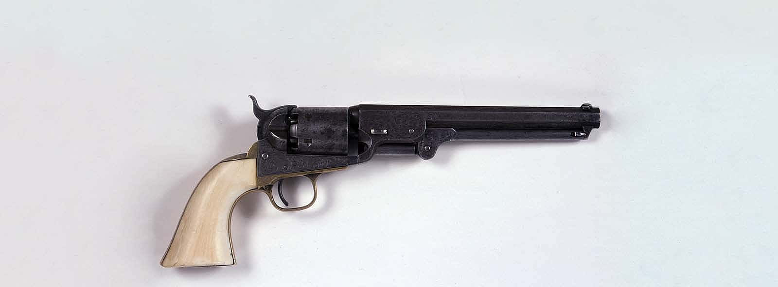 Treasures post 215: Hickok revolver. 1.69.6284.1