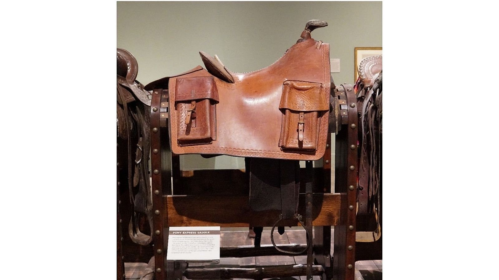 Classic Pony Express Saddle showcasing lightweight design and functionality.