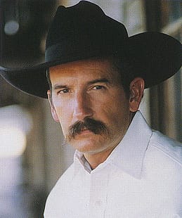 Ernie Lytle, Cody engraver.