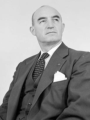 Milward Simpson (1897-1993). MS 089 Jack Richard Photograph Collection, McCracken Research Library. PN.89.107.21020.01.8