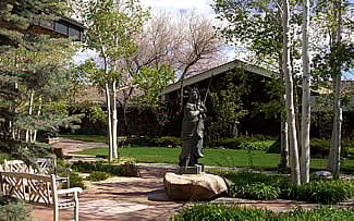 "Crazy Horse" by R.V. Greeves. Outdoor sculpture at the Center of the West. 7.00.1