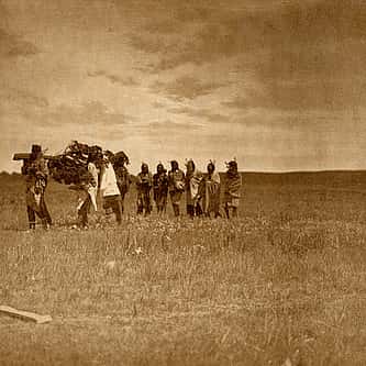 Echoes of the Painted West: John Clymer’s Gold Train