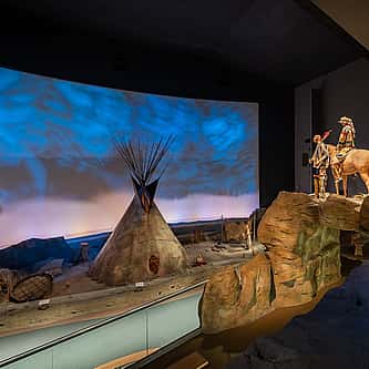 A Fleeting Season: Indian Summer in History and Art