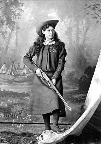 Annie Oakley, 1894. William F. Cody Collection. P.69.1168.2