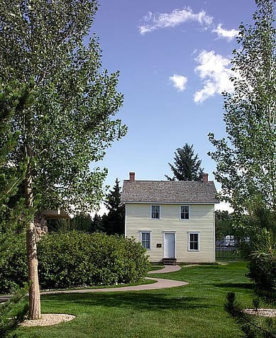 Buffalo Bill's Boyhood Home in the Greever Garden