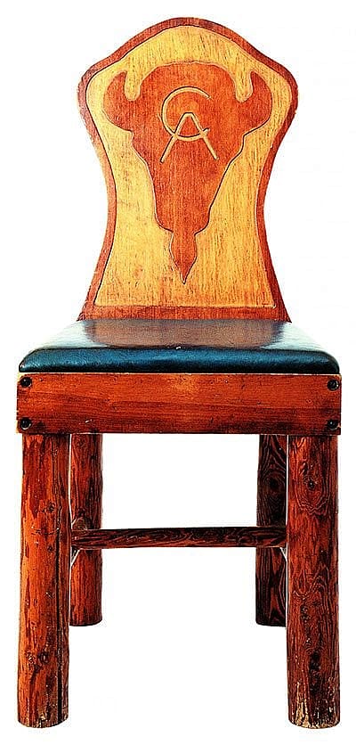 Points West blog 049: Keyhole chair