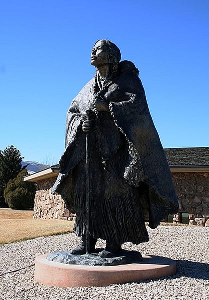 "Sacagawea and Jean Baptiste" by Glenna Goodacre. Outd0oor sculpture at the Center of the West. L.359.2011.2