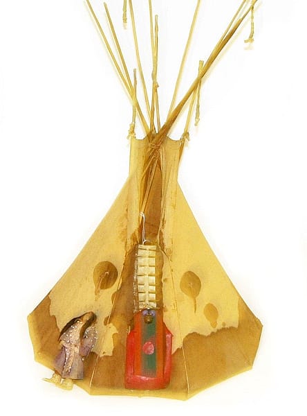 Doll and Mini Tipi
