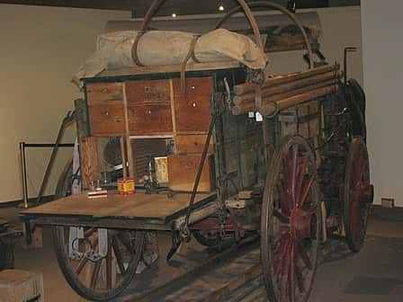 Chuck Wagon with box open to display contents