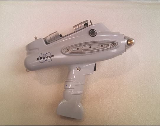 The Bruker XRF instrument