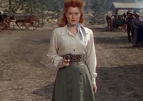 Alexis Smith as Maria Singleton in Montana (1950). Screenshot captured by Leah Madsen. Directed by Ray Enright and Raoul Walsh: Warner Bros.