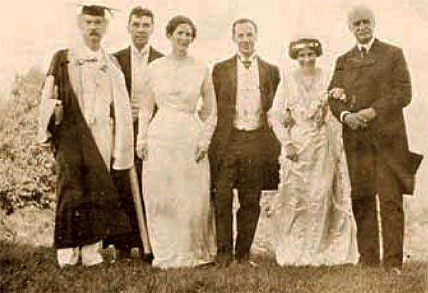 The obligatory family photo taken at daughter Clara's wedding. Twain is on the left. Courtesy the Mark Twain Archive, Elmira College, Elmira, New York.