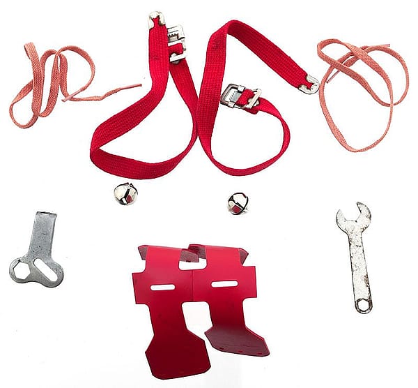 Treasures from our West: Accessories for Winchester roller skates