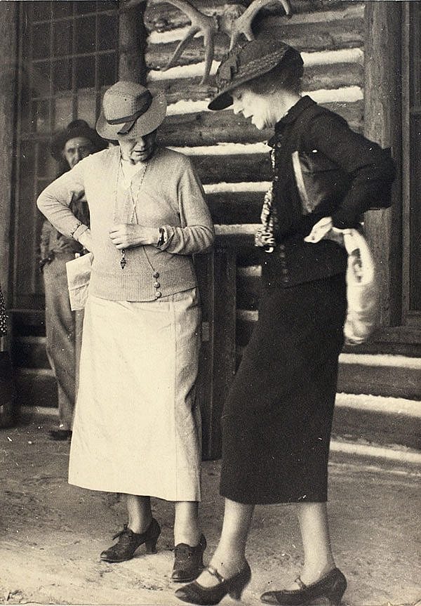 Mary Jester Allen went to great lengths to bring people of wealth and influence to Cody. Here, Mrs. Nicholas Longworth (nee Alice Roosevelt) and friend visit the Buffalo Bill Museum, probably in the early 1930s. Mary Jester Allen Collection. P.41.500