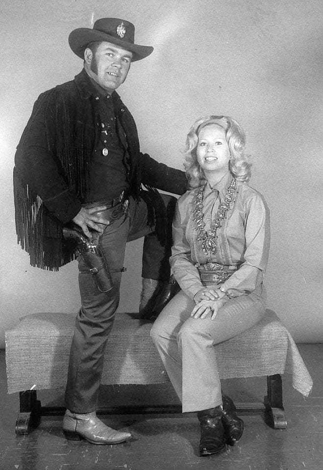 Bob and Becky Munden photo 1974