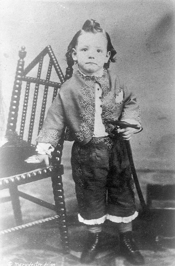 William F. Cody, age 4. MS 6 William F. Cody Collection, McCracken Research Library. P.6.672