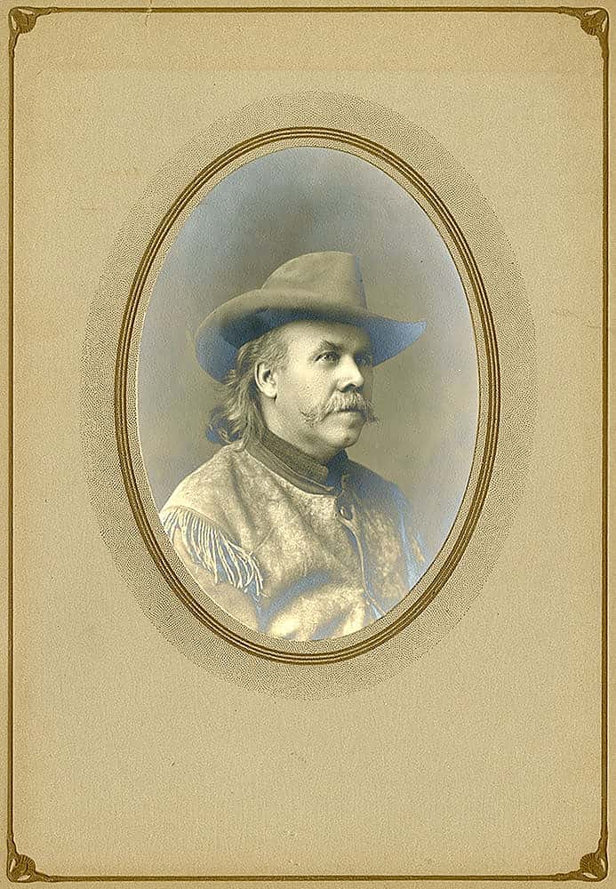William A. Bell, circa 1900. One Iowa journalist noted that Bell often wore western attire and was "a picturesque reminder of frontier days." MS 294 Bell Family Collection. P.294.21