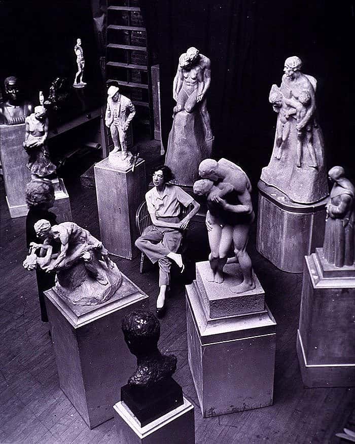 Gertrude Vanderbilt Whitney, shown here in her New York studio in this undated photograph, was the Buffalo Bill Memorial Association's choice to create a monument to their namesake. Mary Jester Allen Collection. P.69.1316