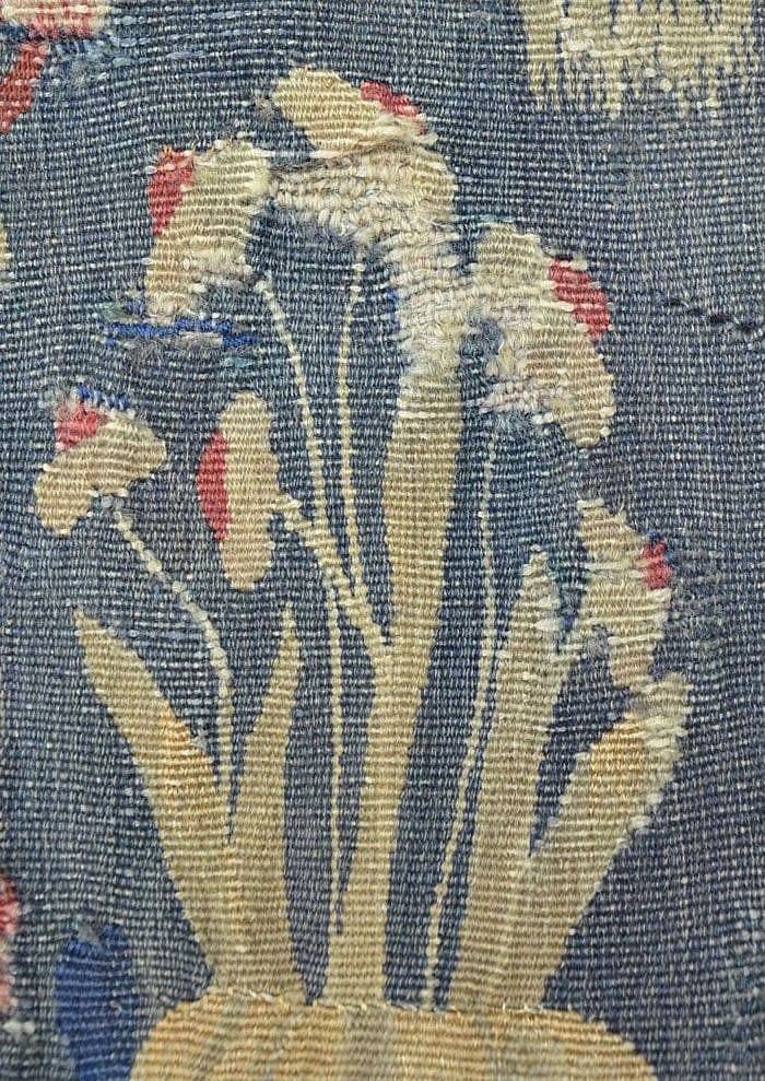 Flower bouquet area before treatment