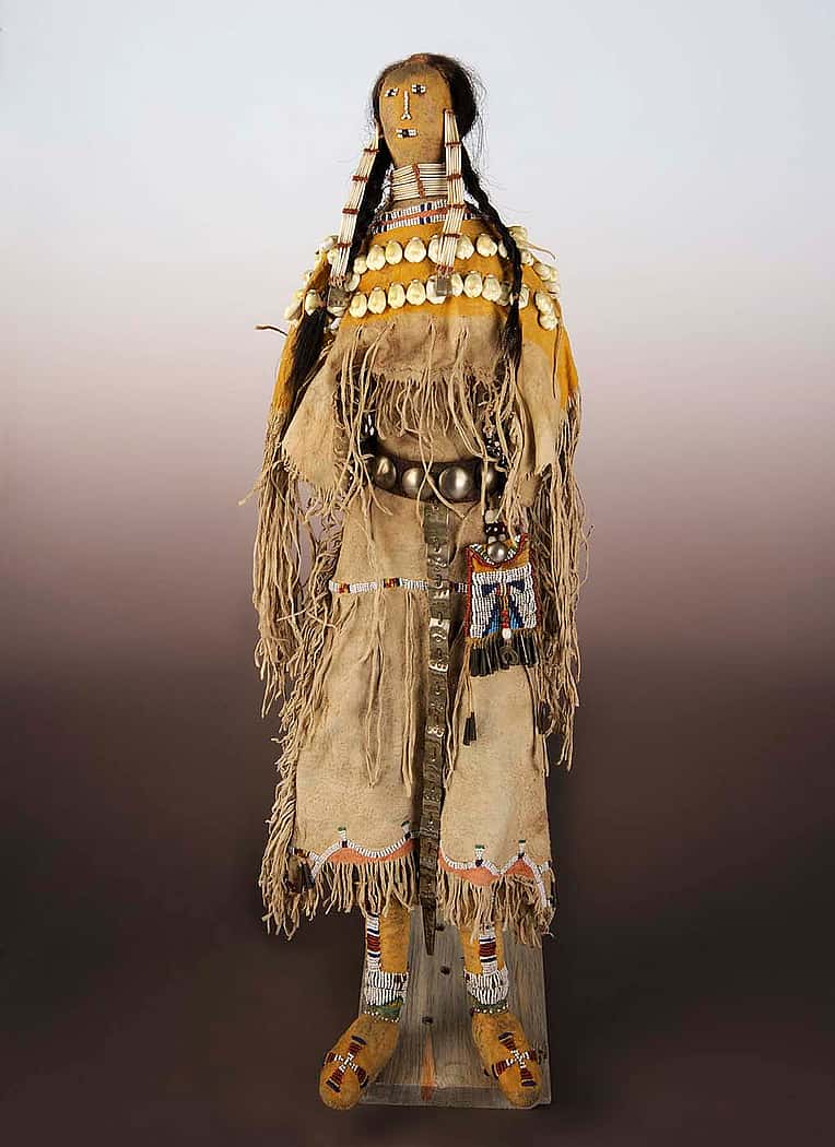 Cheyenne doll. The Paul Dyck Plains Indian Buffalo Culture Collection, acquired through the generosity of the Dyck family and additional gifts of the Nielson Family and the Estate of Margaret S. Coe. NA.507.133