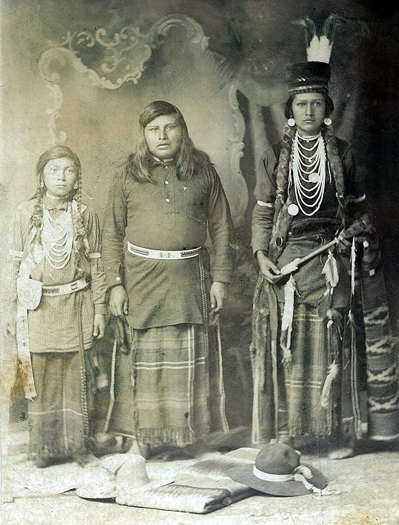 Nez Perce man and boys, ca. 1900-1910. MS 320 Paul Dyck Plains Indian Buffalo Culture Collection. P.320.380