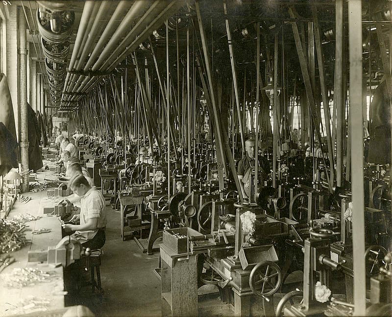 Industrial firearms factory run with leather belts. MS 20 Winchester Repeating Arms Company Collection, McCracken Research Library. P.20.2992.1.0