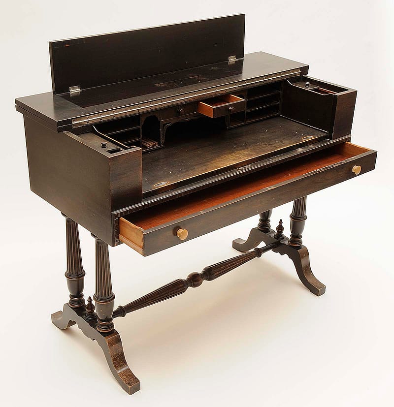 Nate Salsbury's traveling desk, mahogany, ca. 1898-1905. 1.69.1788