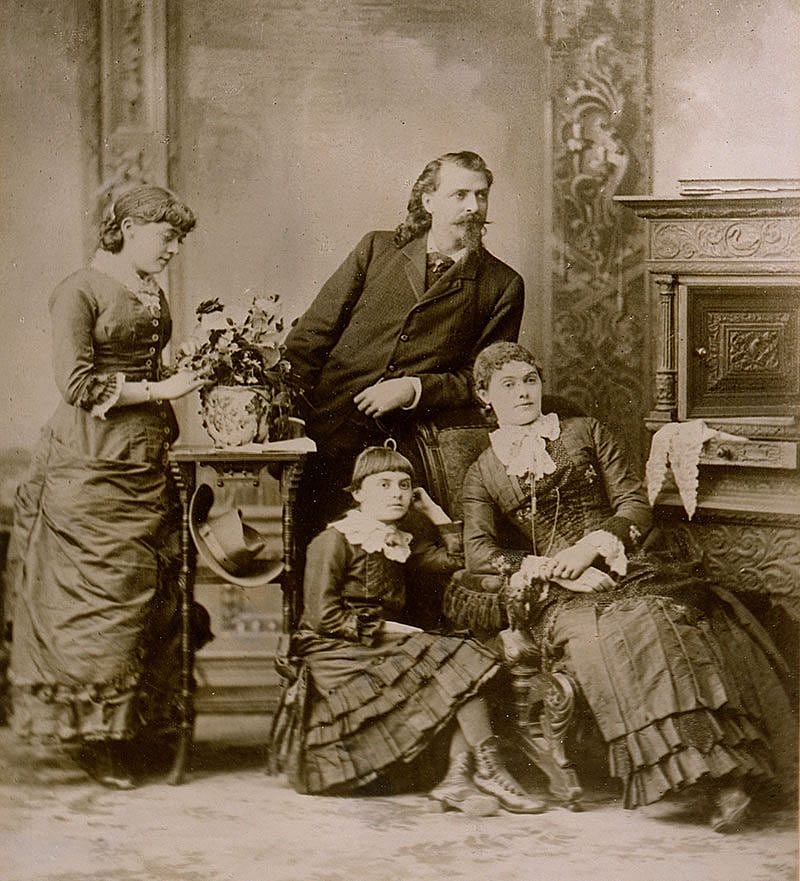 Buffalo Bill and family, ca. 1880, clockwise from left: Arta, William F., Louisa, and Orra Cody. MS 6 William F. Cody Collection. P.6.303