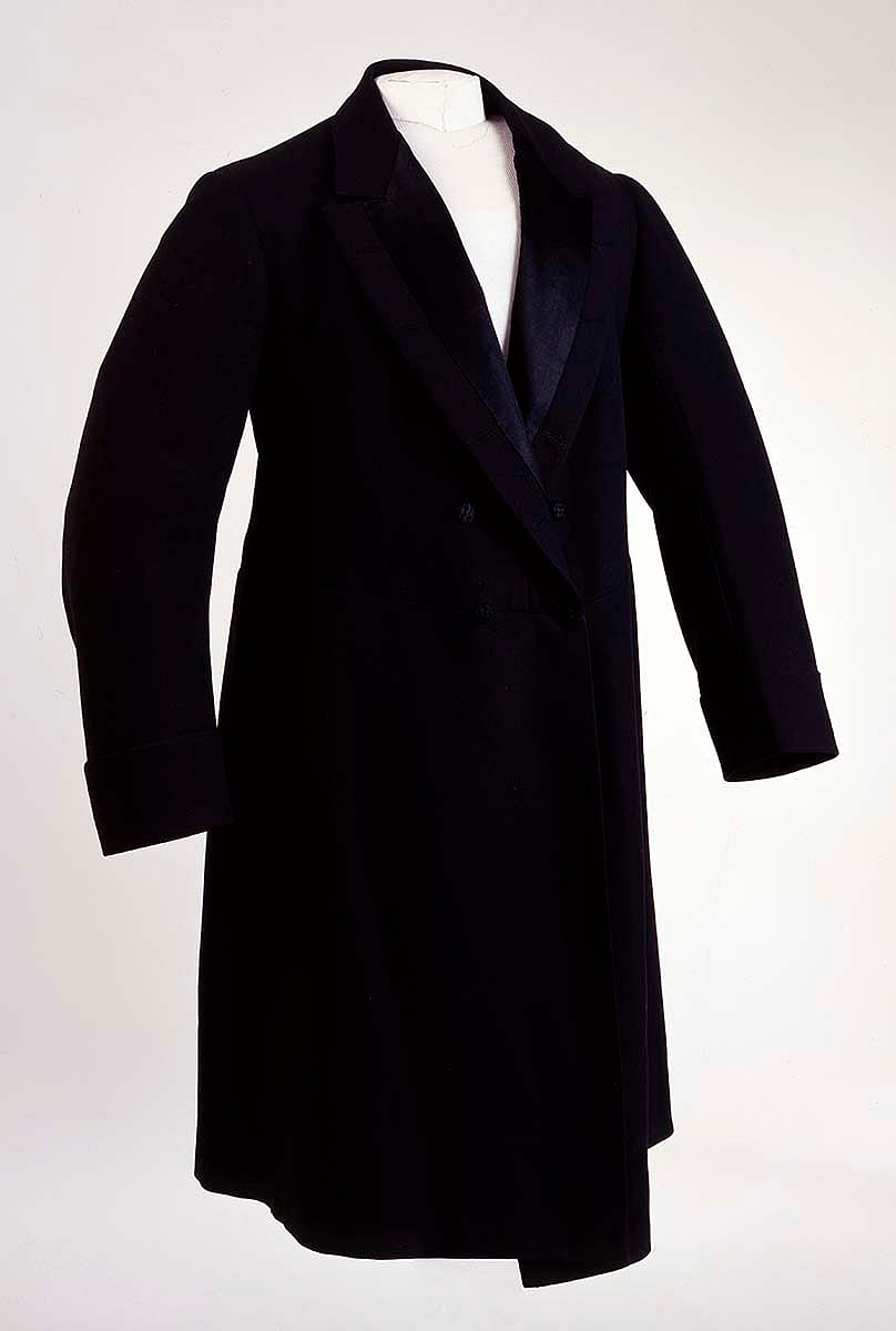 Frock coat, 1903. Made by Poole & Company, London, England. Museum Purchase, Garlow Collection. 1.69.938