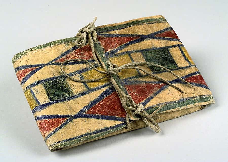 Cree rawhide parfleche, 1890. Chandler-Pohrt Collection, Gift of Mr. and Mrs. Richard A. Pohrt, Sr. NA.106.203