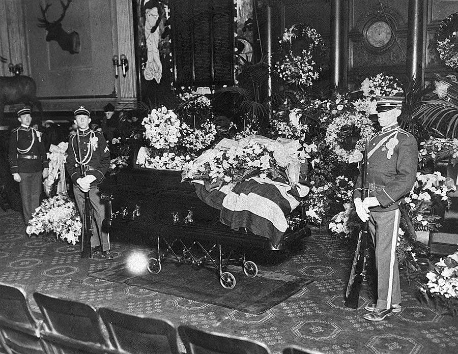 Funeral services at the Elk's Lodge, Denver, Colorado, 1917. Black and white photograph. MS6 William F. Cody Collection. P.6.613.01