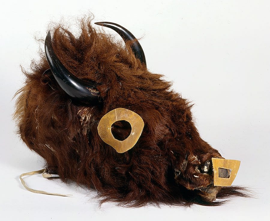 Buffalo mask. Numakiki (Mandan), North Dakota, ca. 1860. Buffalo hide, horns, rawhide, wood. Chandler-Pohrt Collection. NA.203.359
