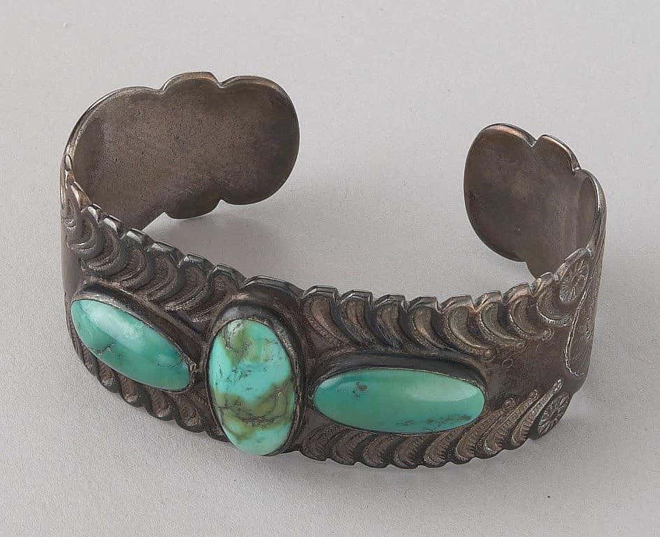 Navajo Bracelet, ca. 1940s, Gift of Mrs. Frank D. Oastler. NA.203.293